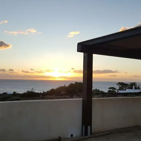 Dammusi Di Pietra Stella *